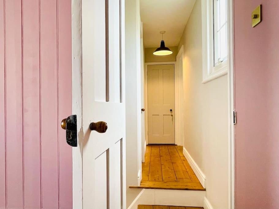 Northdene Cottage - Cosy Old Fisherman'S Cottage Two Mins From Sea - Free Parking - Wood Burning Stove - Roll Top Bath - Dog Friendly Deal Buitenkant foto