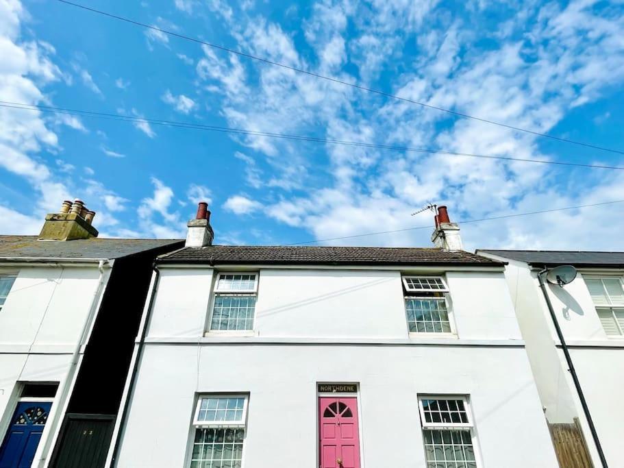 Northdene Cottage - Cosy Old Fisherman'S Cottage Two Mins From Sea - Free Parking - Wood Burning Stove - Roll Top Bath - Dog Friendly Deal Buitenkant foto