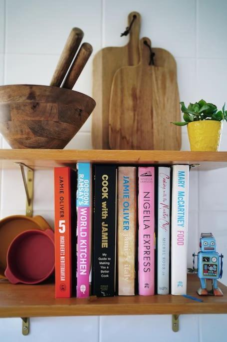 Northdene Cottage - Cosy Old Fisherman'S Cottage Two Mins From Sea - Free Parking - Wood Burning Stove - Roll Top Bath - Dog Friendly Deal Buitenkant foto