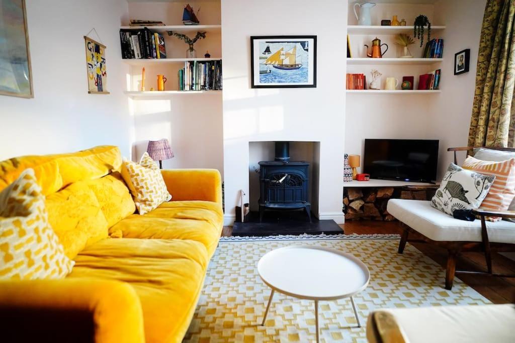 Northdene Cottage - Cosy Old Fisherman'S Cottage Two Mins From Sea - Free Parking - Wood Burning Stove - Roll Top Bath - Dog Friendly Deal Buitenkant foto